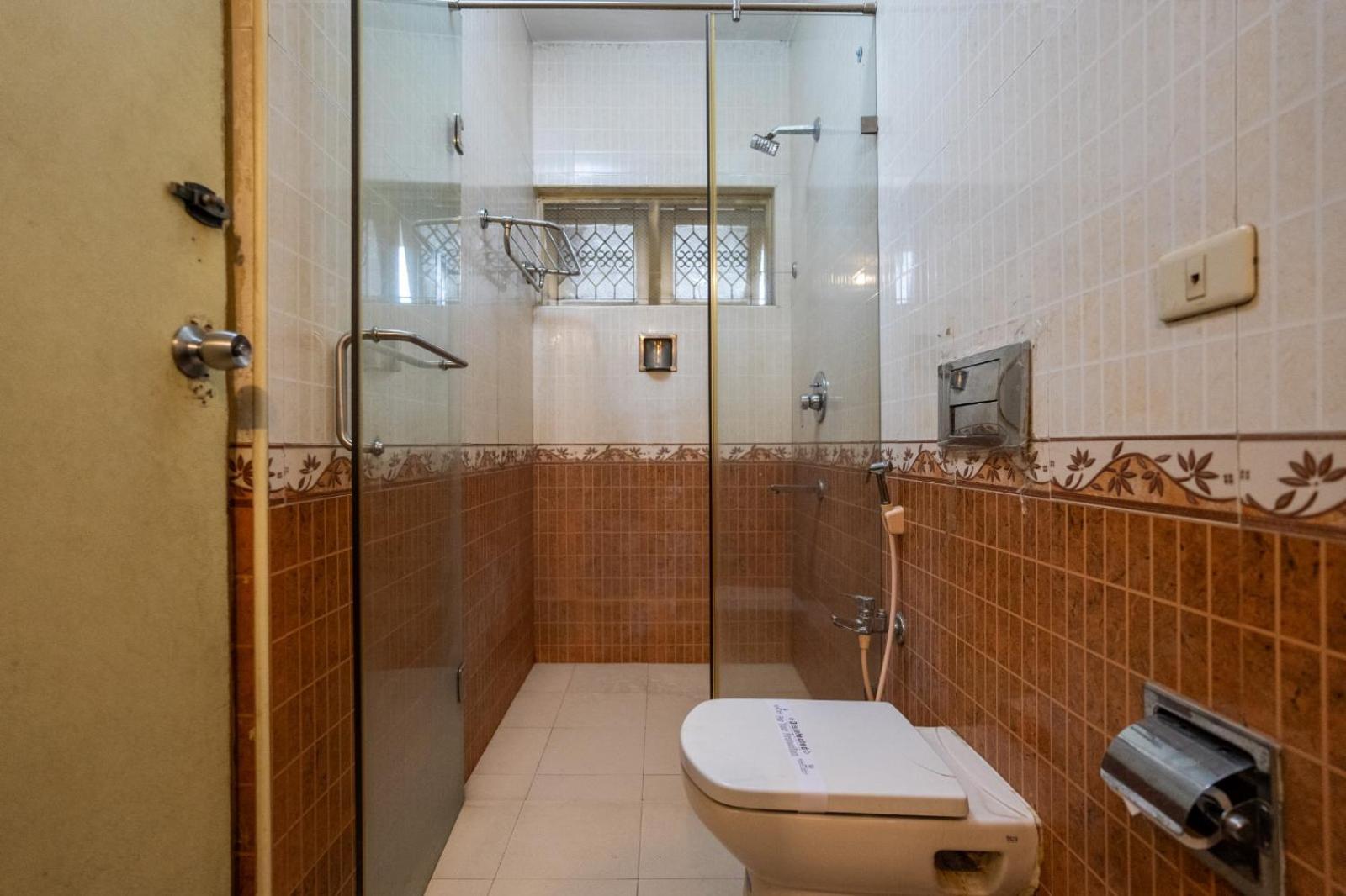 Sree Bharani Hotels Tirunelveli Exterior foto